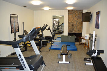 Chateau Eau Claire & Roaring Fork By Frias Hotel 4*