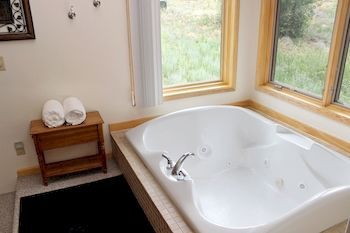 Sunnyside Knoll Hotel