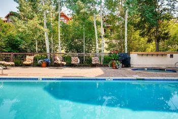 Hotel Meadows At Eagleridge By Steamboat Resorts