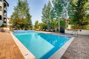 Hotel Meadows At Eagleridge By Steamboat Resorts 3*