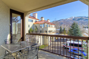 Meadows At Eagleridge By Steamboat Resorts