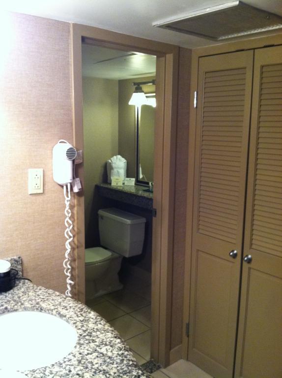 Doubletree By Hilton Cherry Creek, Co Hotel DEN