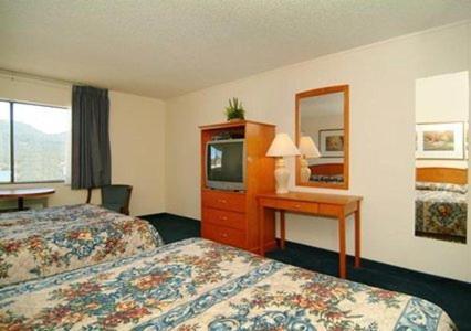 Expedition At Rocky Mtn National Park (adults Only) Hotel 2*