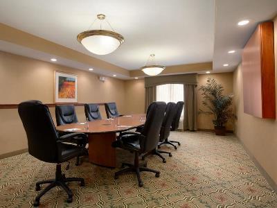 Hampton Canon Hotel 3*