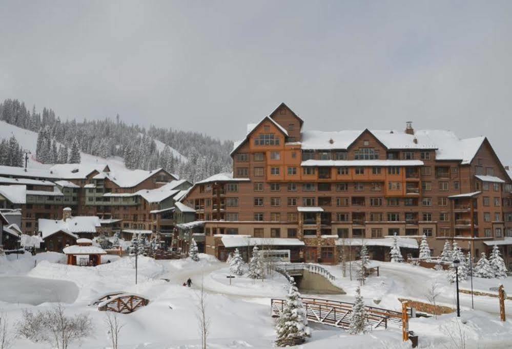 Lodge Zephyr Mountain *