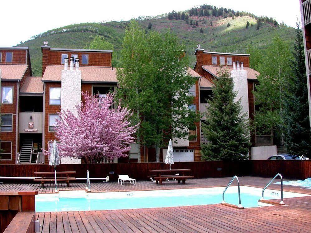 Breakaway West * Vail