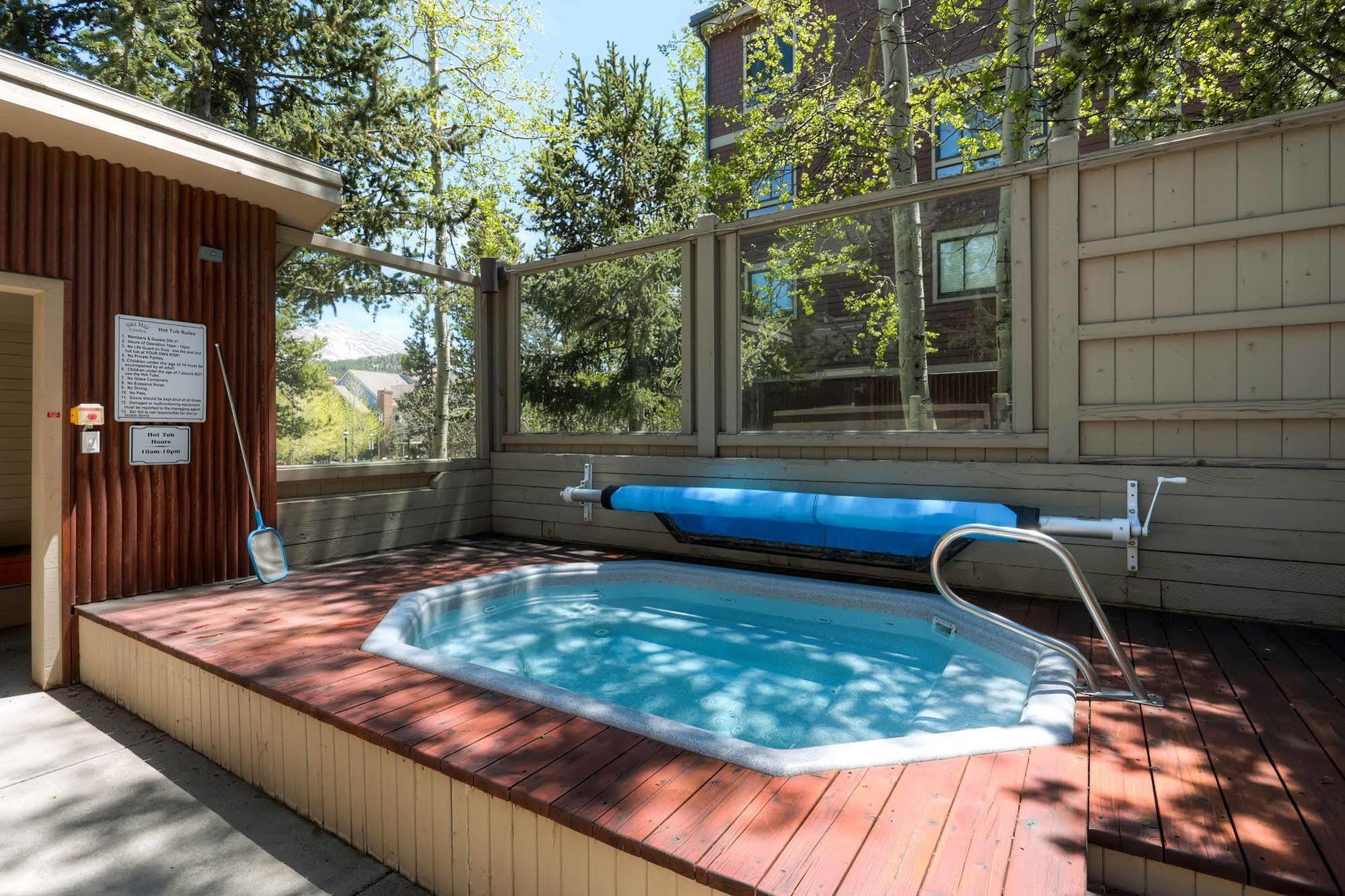 Resort Hill By Country
