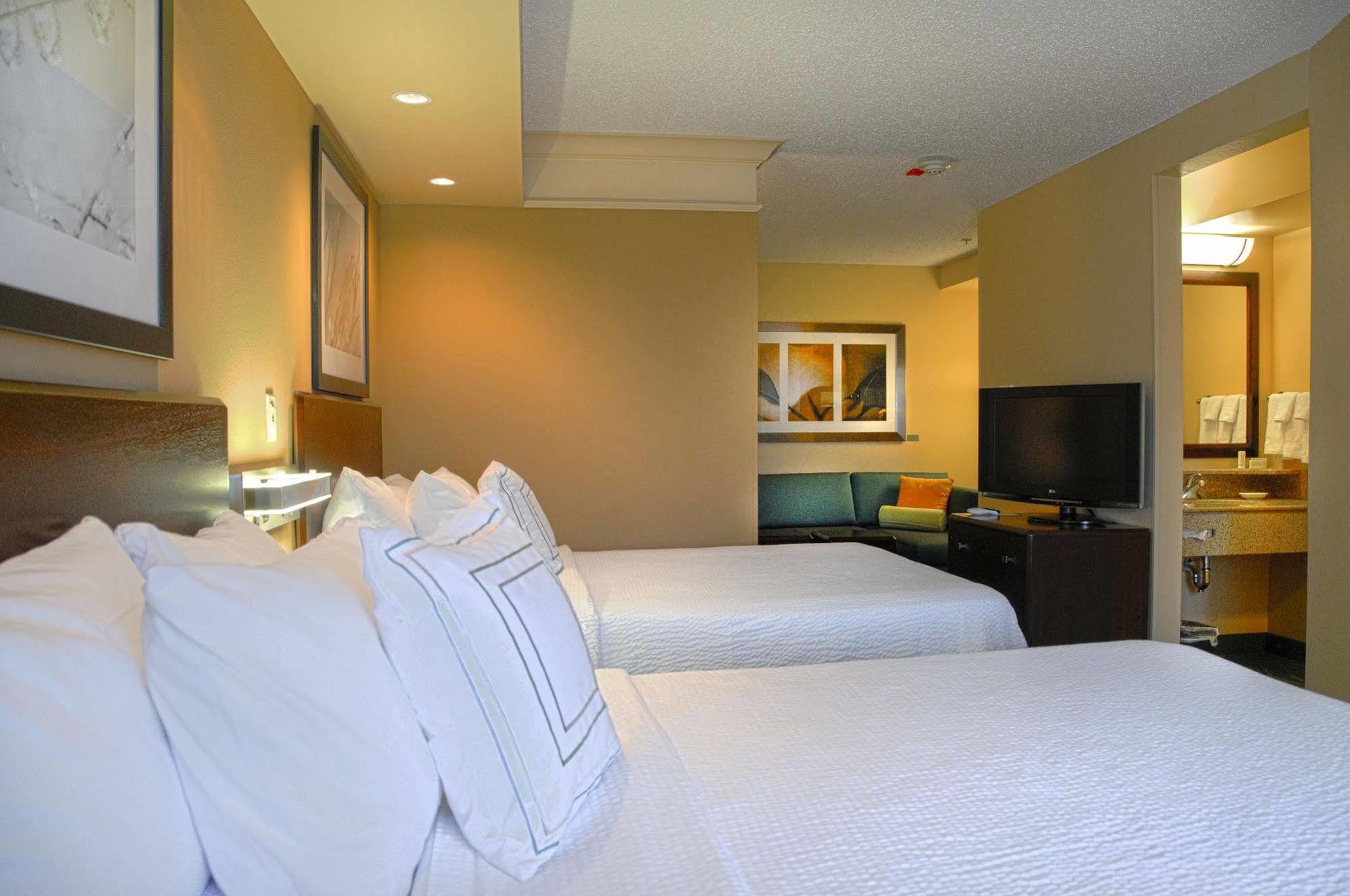 Springhill By Marriott South Hotel 3*