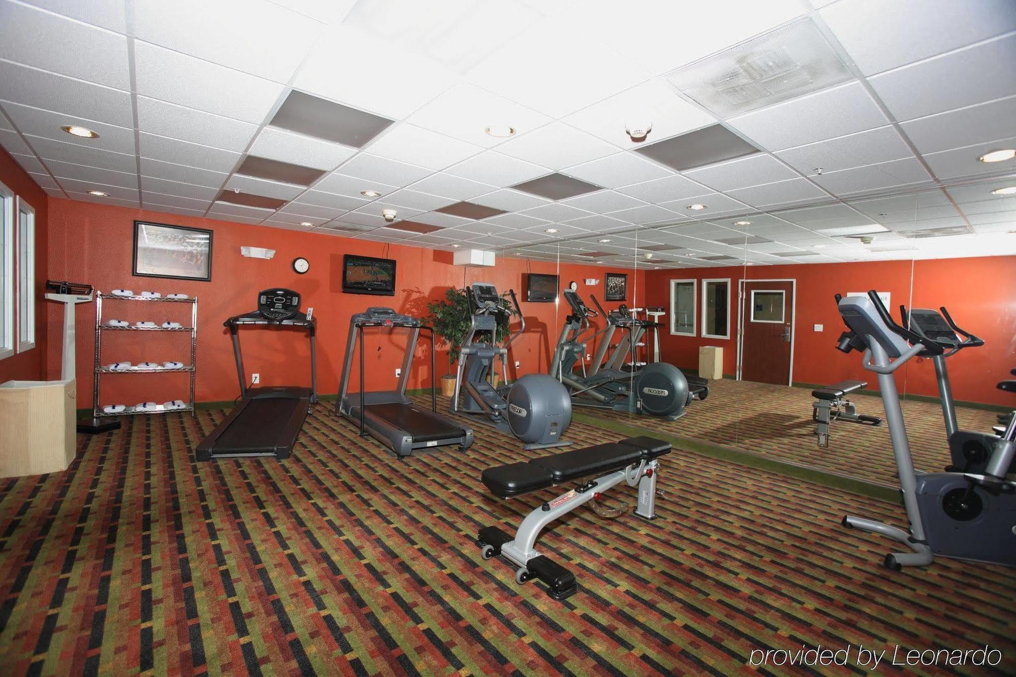 Holiday Express & North By Ihg Hotel Colorado Springs