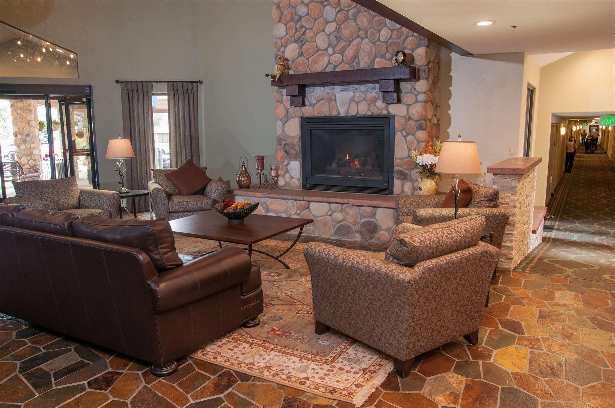 Western Vail Airport 4* Eagle