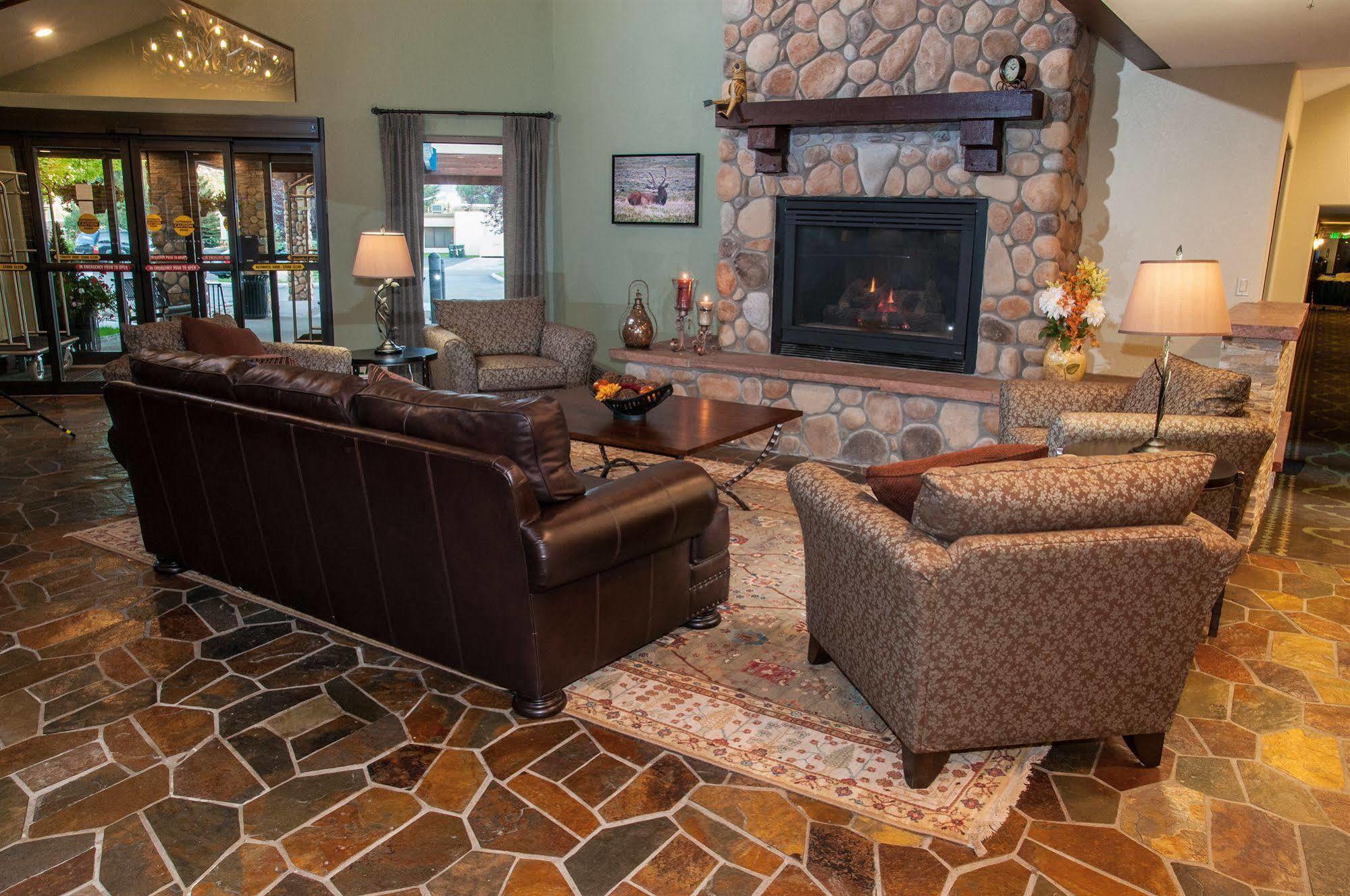 Western Vail Airport 4* Eagle