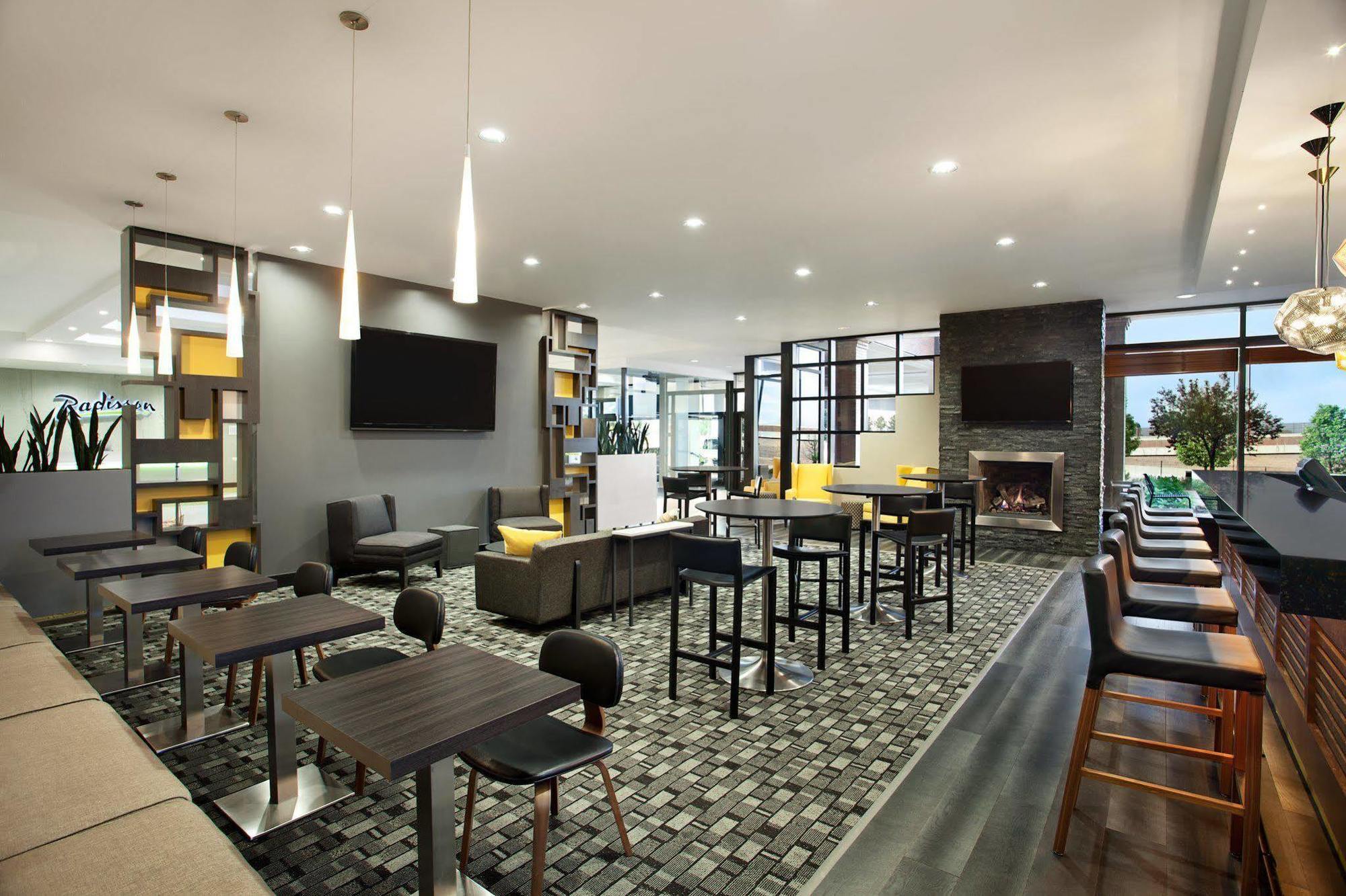 Radisson Denver-aurora