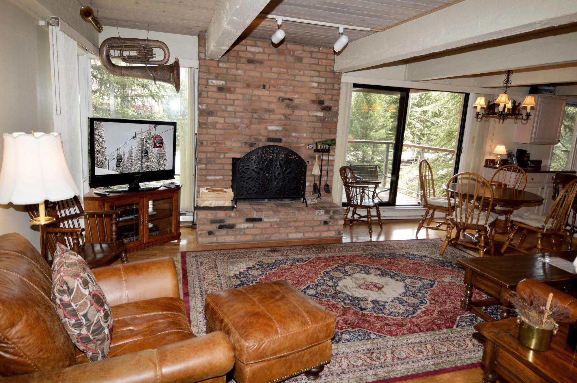 Chateau Eau Claire & Roaring Fork By Frias Hotel Aspen