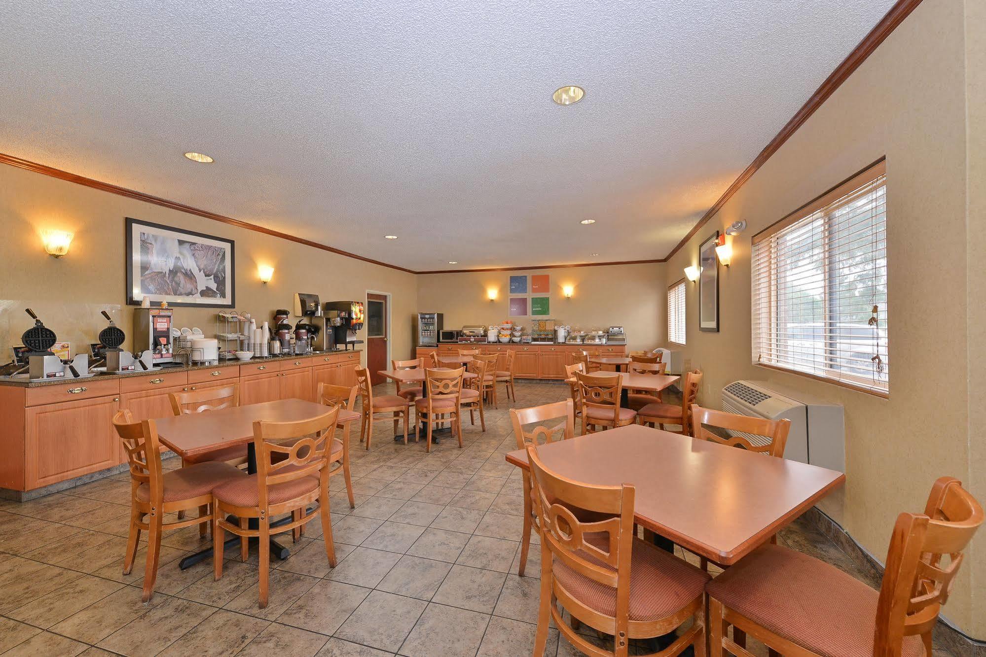 Hotel Comfort Denver North - 3*
