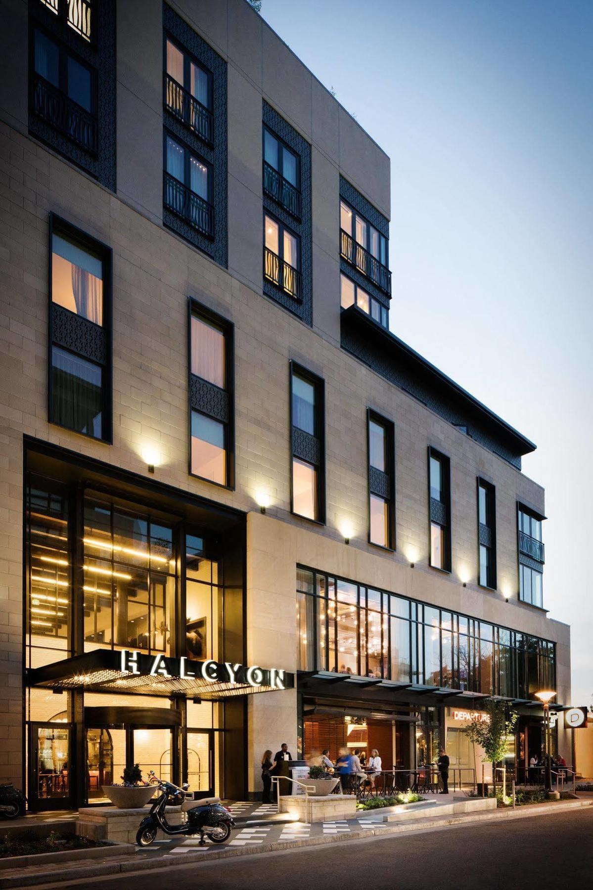 Halcyon - A In Cherry Creek 4* Denver