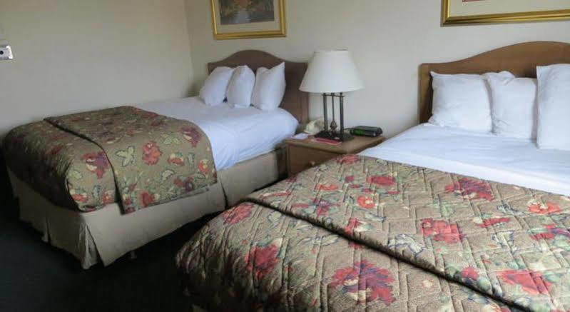 Budget Downtown Hotel
