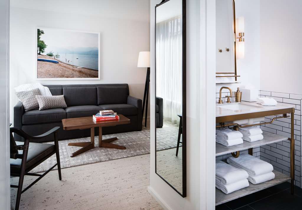 Halcyon - A In Cherry Creek Hotel
