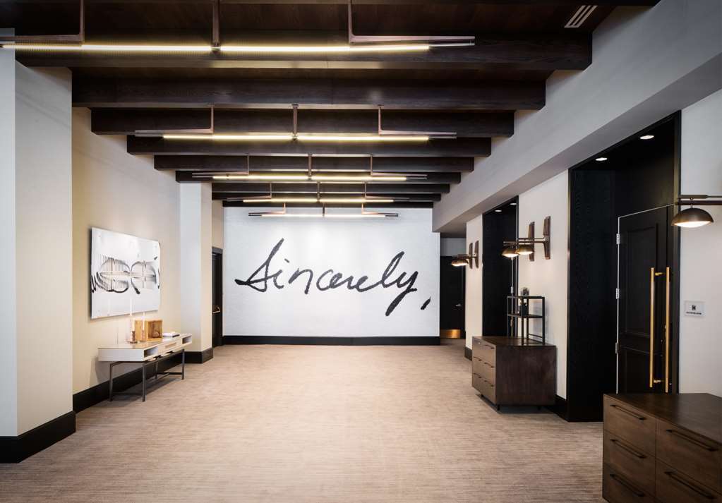 Halcyon - A In Cherry Creek 4* Denver