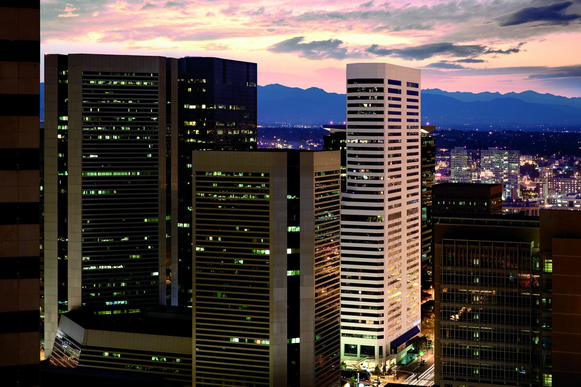 The Ritz-carlton, 5* DEN