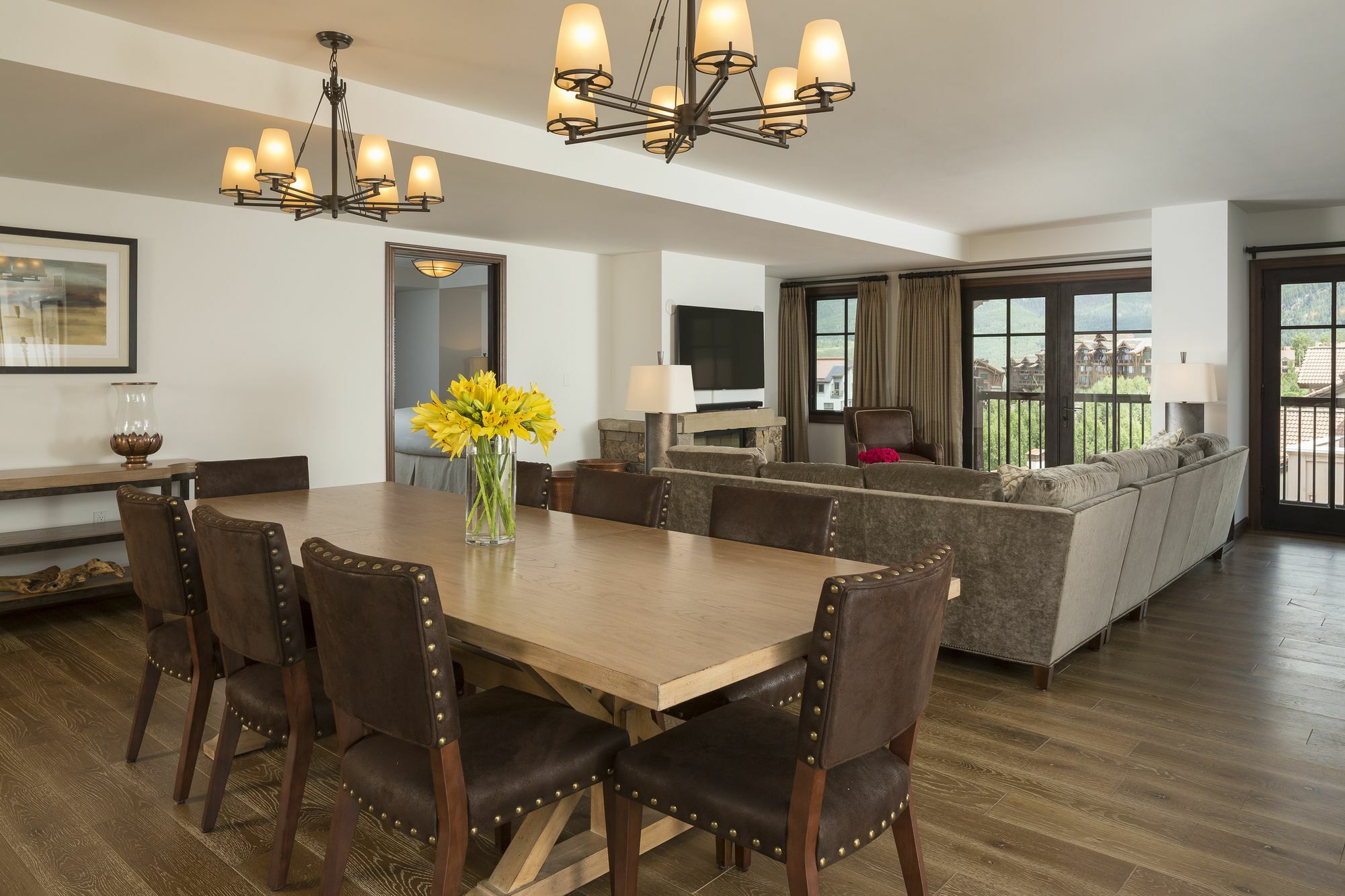 Madeline And Residences, Collection Hotel