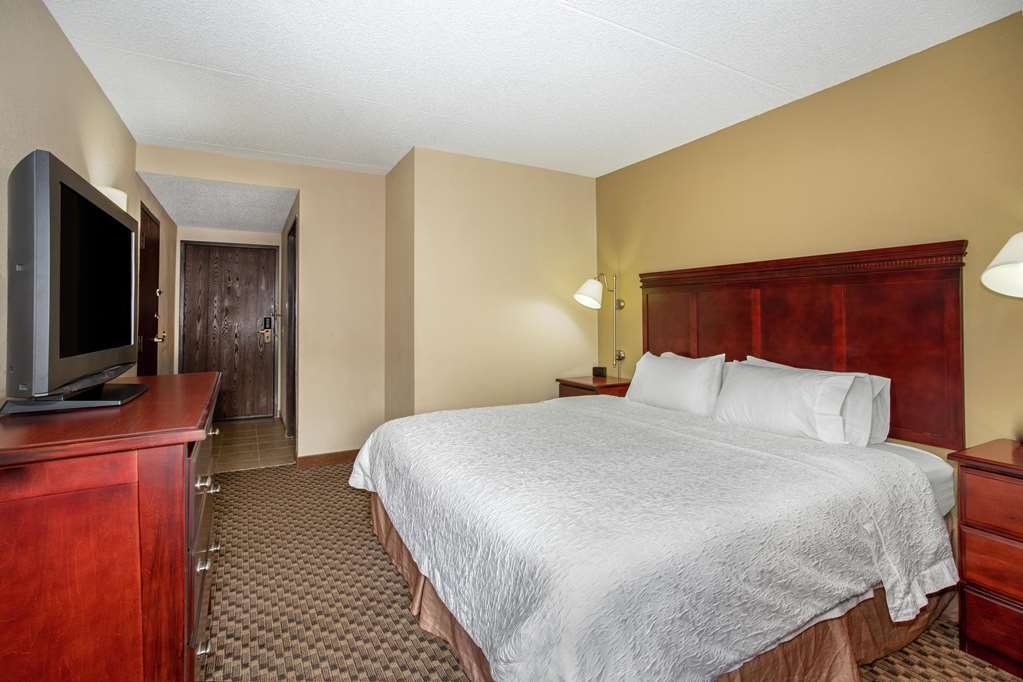 Spark By Hilton I 25 Central Hotel 3*