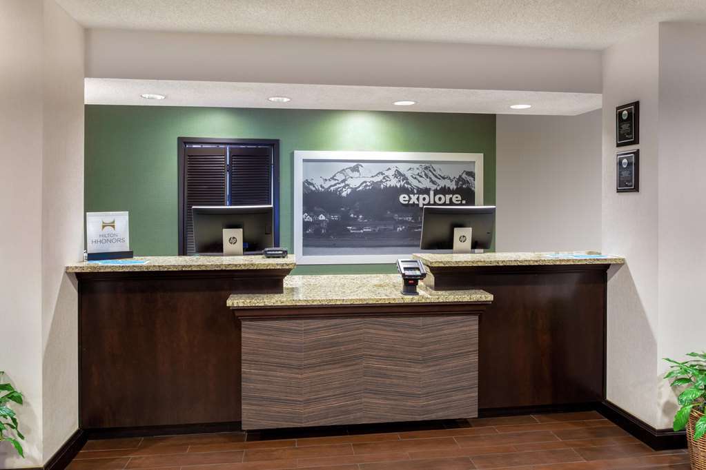 Hotel Spark By Hilton I 25 Central