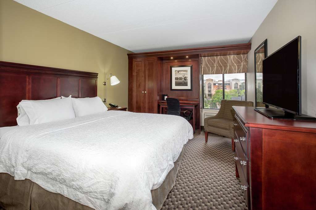 Hotel Spark By Hilton I 25 Central Colorado Springs