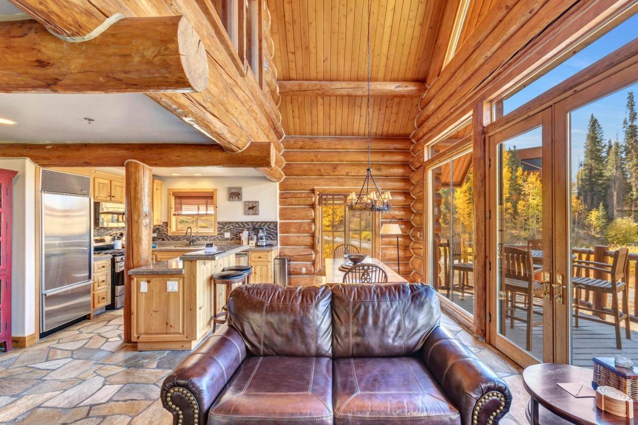Lodge Mountain *