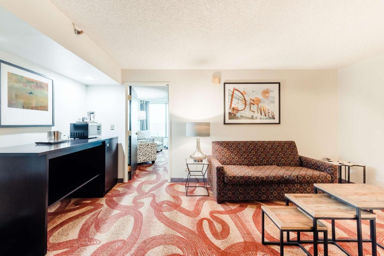 Radisson Denver-aurora Hotel