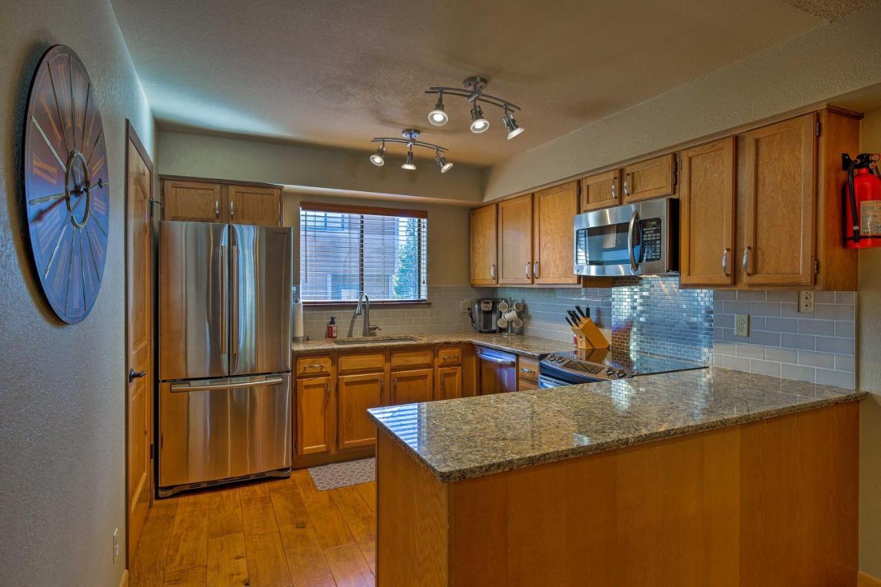Ski-in Abode Walk To Main St And Lifts Holiday home Breckenridge