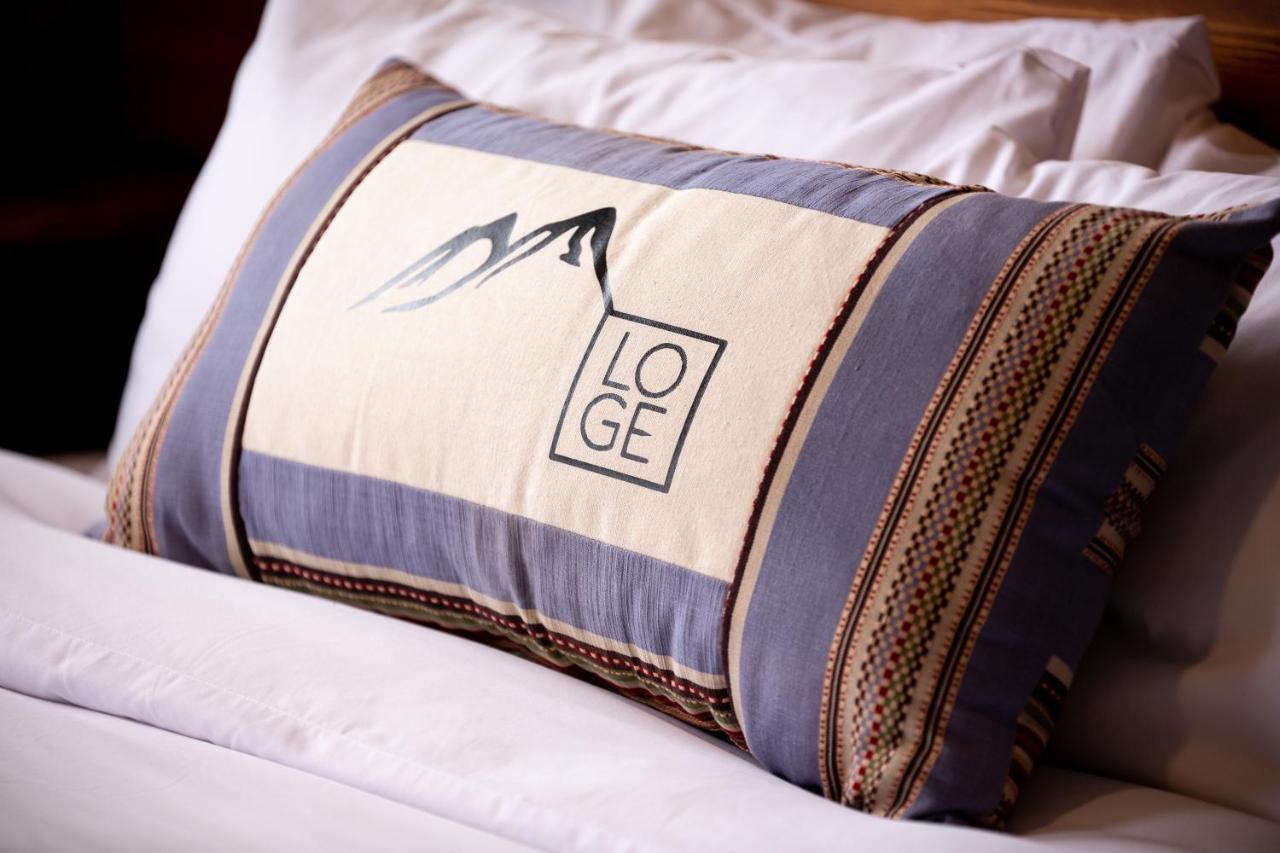 Loge