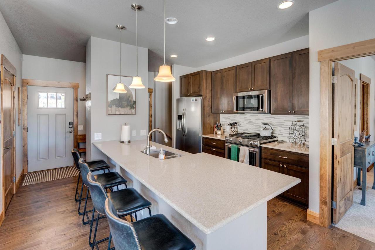 Luxury #39: Mountain Retreat With Hot Tub & Activity Perks * Winter Park