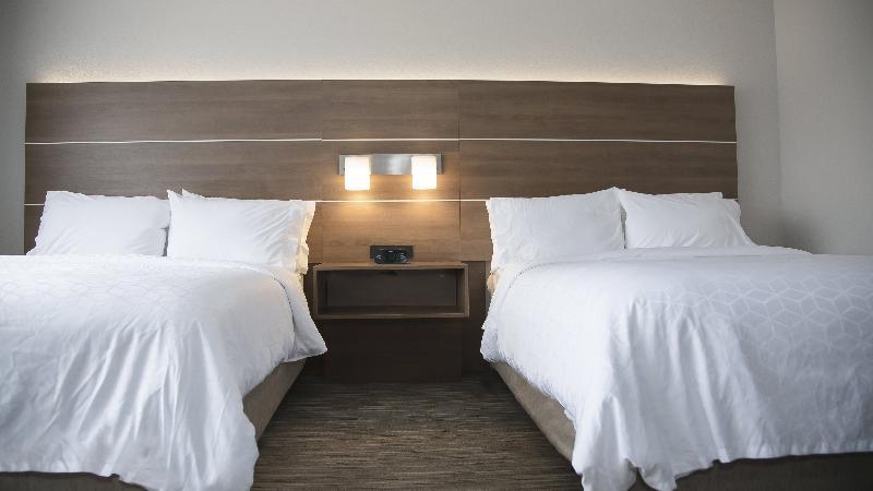 Holiday Express & North By Ihg Colorado Springs